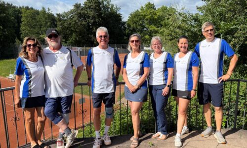 Team Hobby Mixed des SV Unterweissach siegt deutlich beim TC Urbach